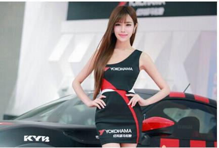 ������չ���±�����������Ů������